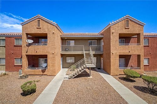 2096-4730 Craig Rd, Las Vegas, NV, 89115-1860 | Card Image