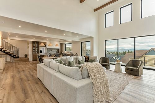 681 N Lochwood Dr, Garden City, UT, 84028-7862 | Card Image