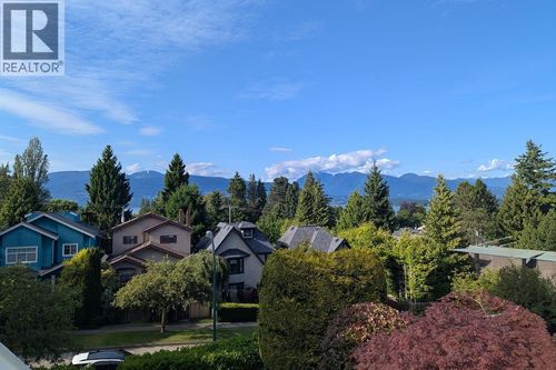 4190 W 11th Ave, Vancouver, BC, V6R2L6 | Card Image