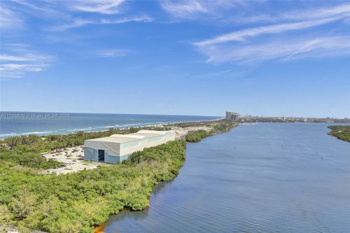 ph10-300 Bayview Dr, Sunny Isles Beach, FL, 33160-4773 | Card Image