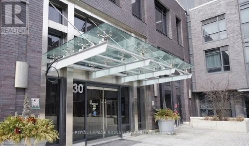 104-30 Gibbs Road, Toronto (Islington-City Centre West), ON, M9B0E4 | Card Image