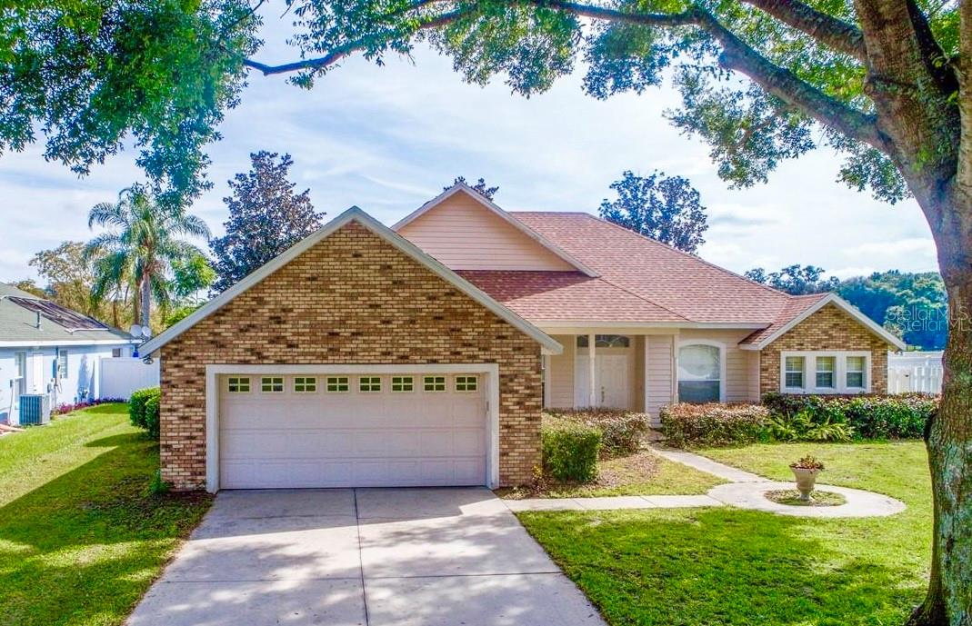Oak Prairie Cir, Sorrento, FL 32776
