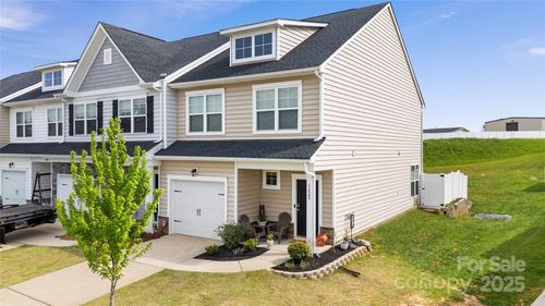 3828 Yorkshire Pl, Terrell, NC, 28682-8757 | Card Image