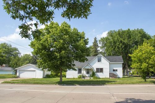 1002 N 1st Avenue, Wausau, WI, 54401 | Card Image