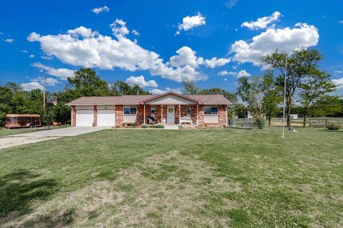 4610 Nw County Line Rd, Benton, KS, 67017-9226 | Card Image