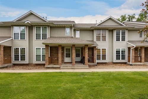710 Westside Dr, Iowa City, IA, 52246-4369 | Card Image