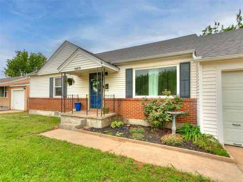 1609 Sandra Drive, Midwest City, OK, 73110 | Card Image