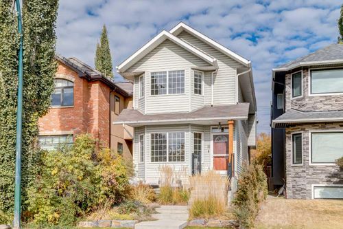 2022 Broadview Rd Nw, Calgary, AB, T2N3H8 | Card Image