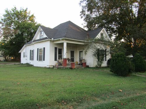 502 S Main St, Cornersville, TN, 37047-4403 | Card Image