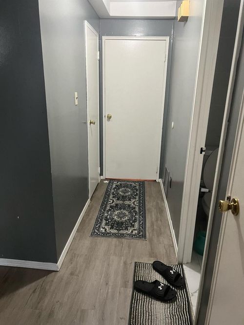 172 Jules Dr, Staten Island, NY, 10314-1433 | Card Image