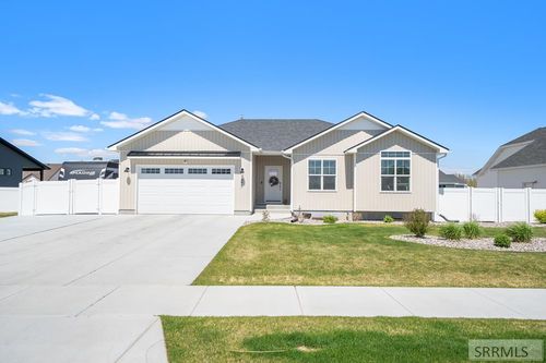 3877 E Pepperwood, Rigby, ID, 83442-5696 | Card Image