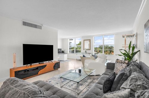 apt-3p-2851 S Ocean Blvd, Boca Raton, FL, 33432-8404 | Card Image