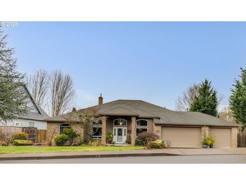 2490 Nw Horizon Dr, McMinnville, OR, 97128-5470 | Card Image