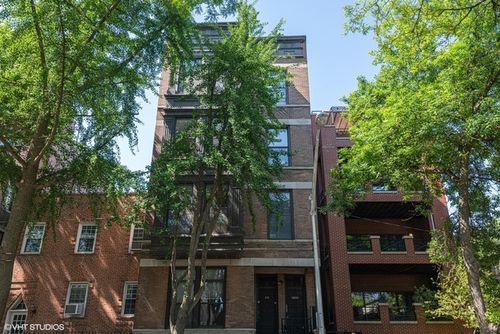2n-320 W Evergreen Ave, CHICAGO, IL, 60610-2493 | Card Image