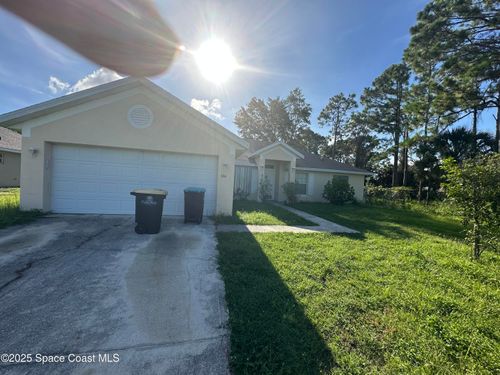 534 White Plains Ave Sw, Palm Bay, FL, 32908-1829 | Card Image