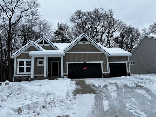 17572 Winged Foot Ct, Spring Lake, MI, 49456-8502 | Card Image