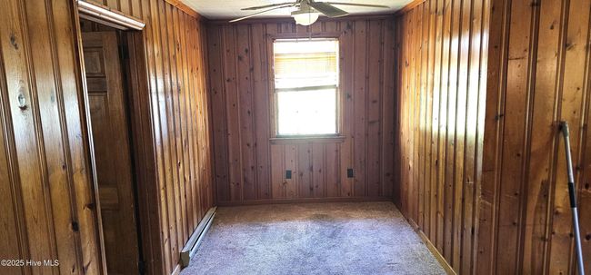 Den | Image 8
