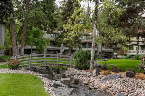 qc1-203-270 Bridge St, Bigfork, MT, 59911-3752 | Card Image