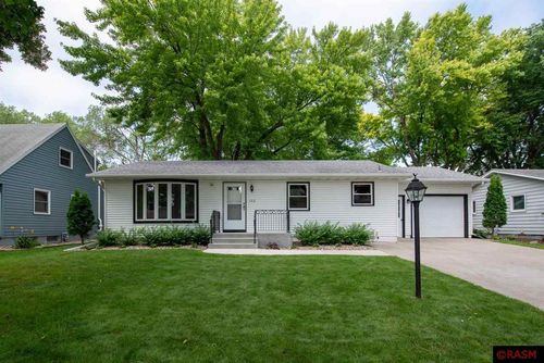 132 Marabou Dr, Mankato, MN, 56001-5532 | Card Image