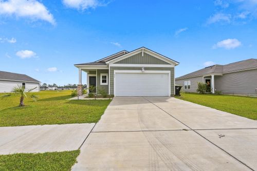 428 Ribbon Rail Way, Loris, SC, 29569-5679 | Card Image