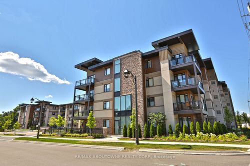 103-128 Garden Dr, Oakville, ON, L6K0H7 | Card Image