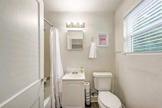 APT-6 - 915 W 21 St St, Condo with 0 bedrooms, 1 bathrooms and 1 parking in Austin TX | Image 5
