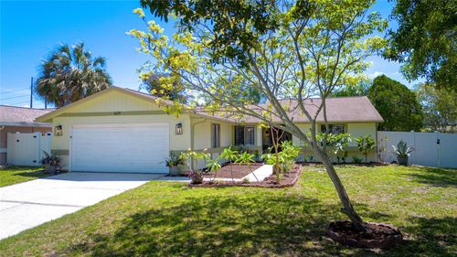 629 Bay Lake Trl, Oldsmar, FL, 34677-4309 | Card Image
