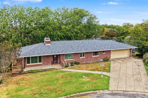 1116 Hillside Dr, Concordia, KS, 66901-4021 | Card Image