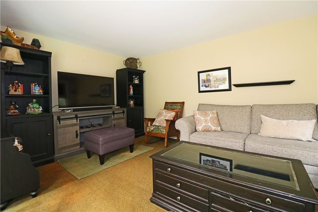 23 Sherman Ln, House other with 6 bedrooms, 3 bathrooms and 6 parking in Middletown RI | Image 12