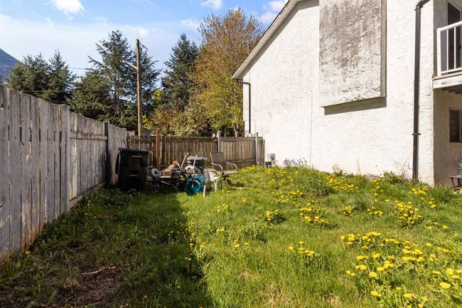 21322 Mallard Dr, House other with 4 bedrooms, 2 bathrooms and 4 parking in Hope BC | Image 30