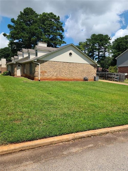 2120 Fieldstone View Ct Se, Conyers, GA, 30013-2137 | Card Image