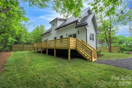 37 1st St, Asheville, NC, 28803-1444 | Card Image