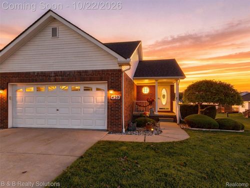 439 Ewell St, Romeo, MI, 48065-4819 | Card Image