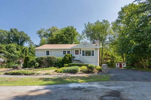 14 Crestwood Ln, Peabody, MA, 01960-3904 | Card Image