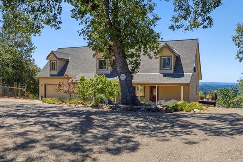 5590 Lynx Trail, Pollock Pines, CA, 95726 | Card Image