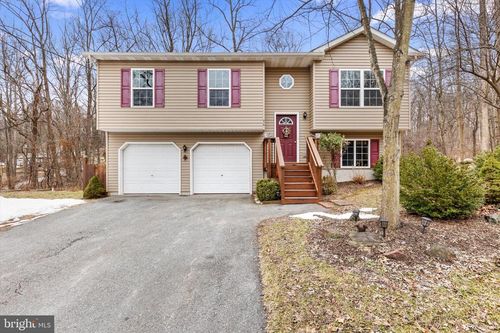 470 York Rd, York Haven, PA, 17370-9132 | Card Image