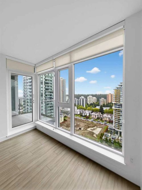 2404-6398 Silver Ave, Burnaby, BC, V5H0K7 | Card Image
