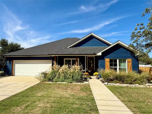 610 N Park St, Dublin, TX, 76446-1424 | Card Image