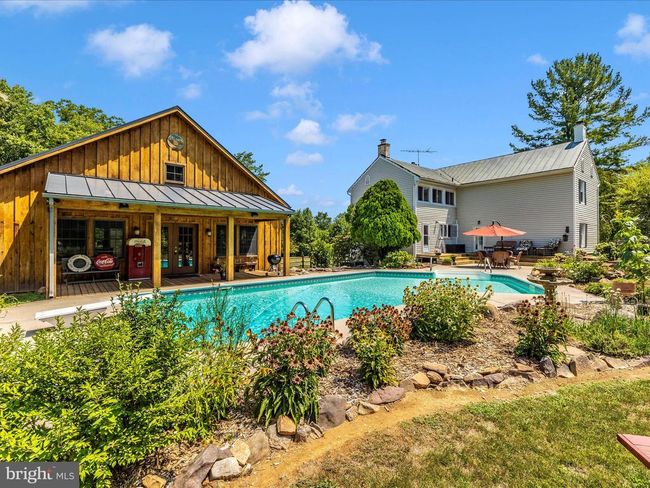 9314 Pear Ln, House other with 4 bedrooms, 3 bathrooms and null parking in FREDERICK MD | Image 48