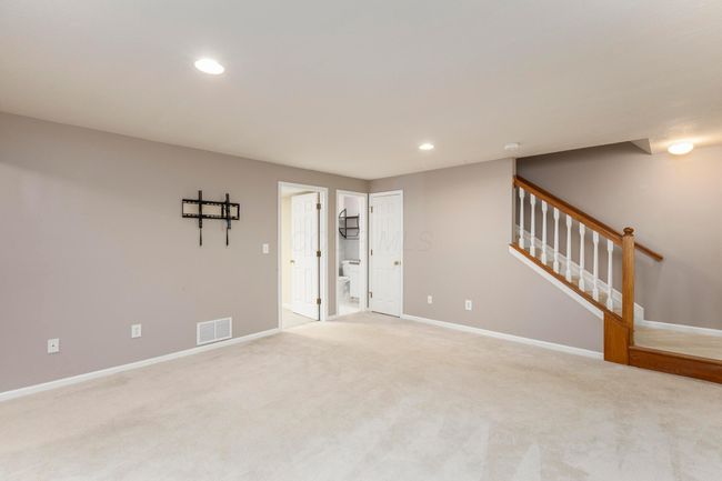 1448 Sedgefield Dr, Condo with 2 bedrooms, 3 bathrooms and null parking in New Albany OH | Image 29