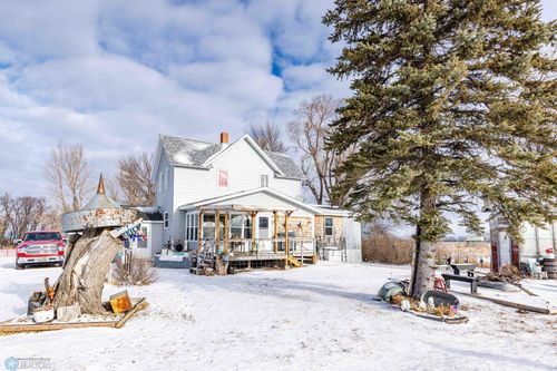 13124 51st St Se, Enderlin, ND, 58027-9417 | Card Image