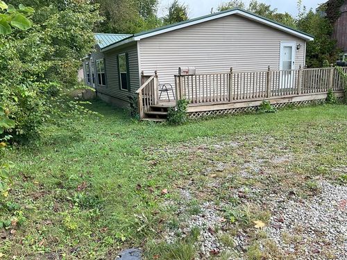 21 Cedar St, New London, OH, 44851-1205 | Card Image