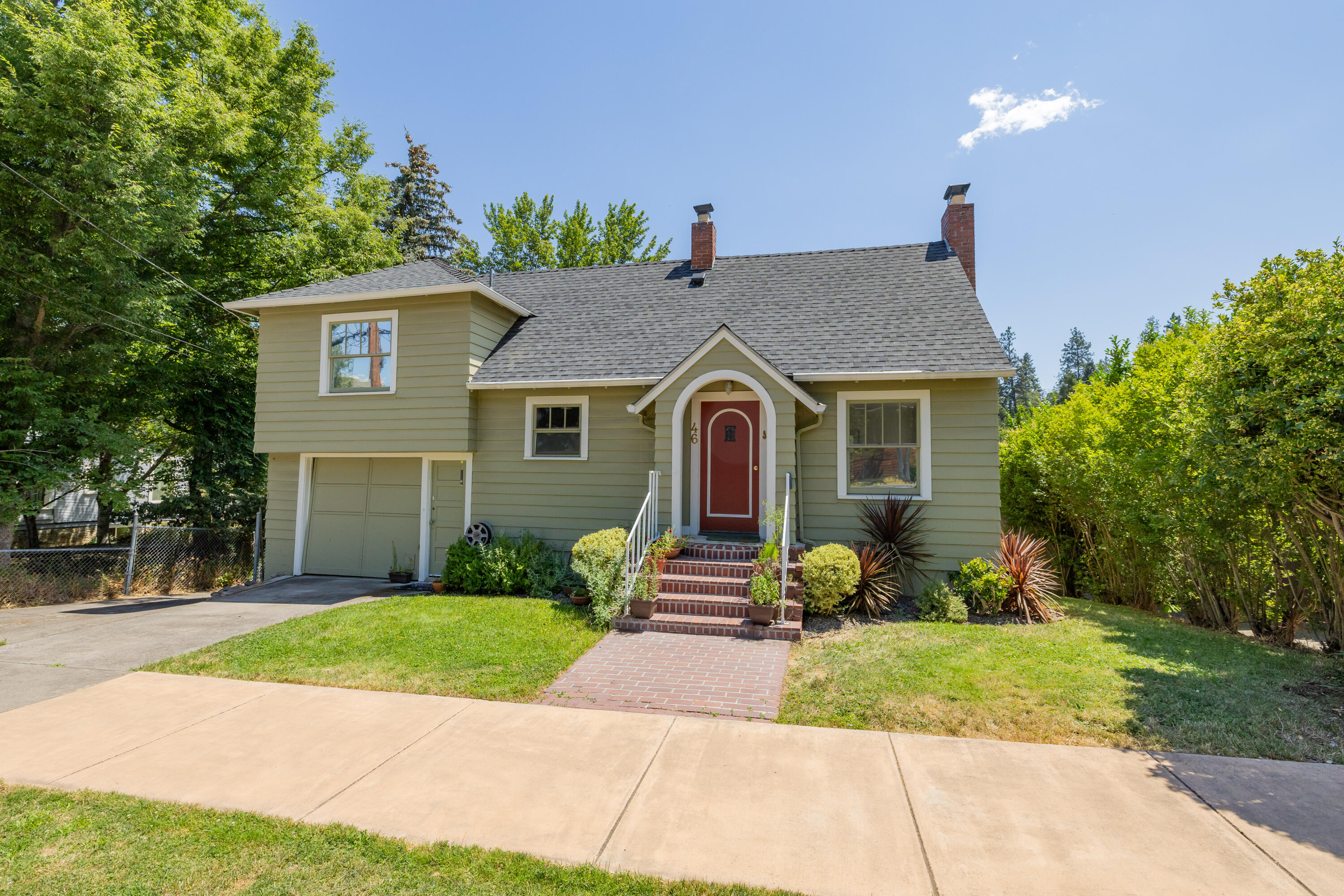 Granite St, Ashland, OR 97520
