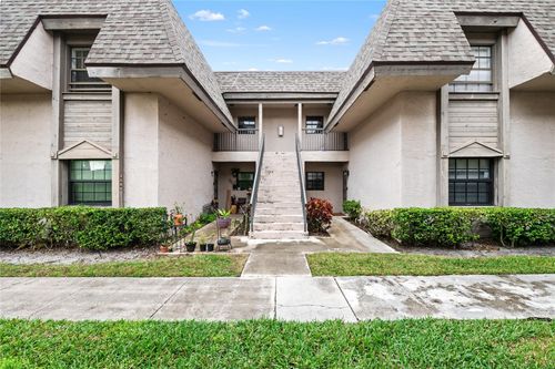 8q-3574 Nw 95th Ter, Sunrise, FL, 33351-6467 | Card Image