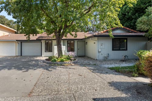 838 San Tomas Street, Davis, CA, 95618 | Card Image