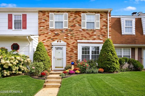 17 Kingsley Way, Freehold, NJ, 07728 | Card Image