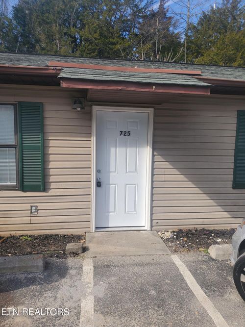 3-725 W Casey Dr, Sevierville, TN, 37862-1837 | Card Image