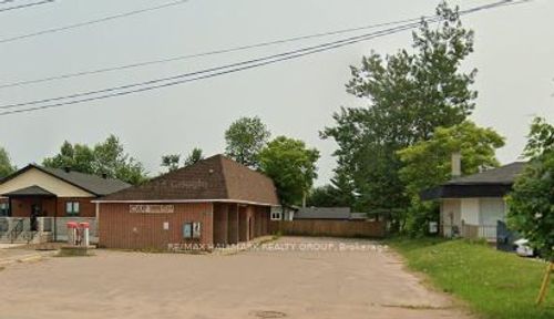 3519 Petawawa Blvd, Petawawa, ON, K8H1X1 | Card Image