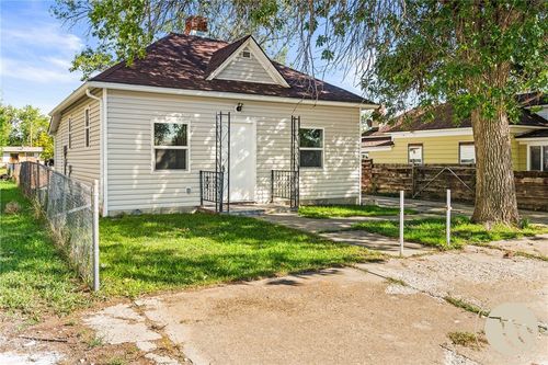 214 2nd Street E, Roundup, MT, 59072 | Card Image