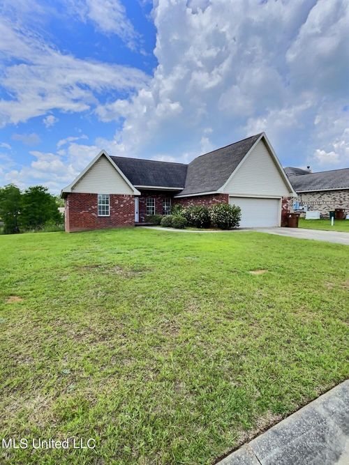 15091 Audubon Lake Blvd, Gulfport, MS, 39503-6246 | Card Image